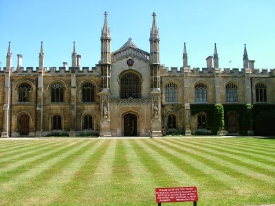 universitas-cambridge-dengan-jurusan-ilmu-komputer-terbaik-di-dunia